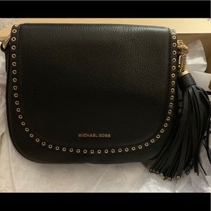 Michael Kors Brooklyn Cross Bag